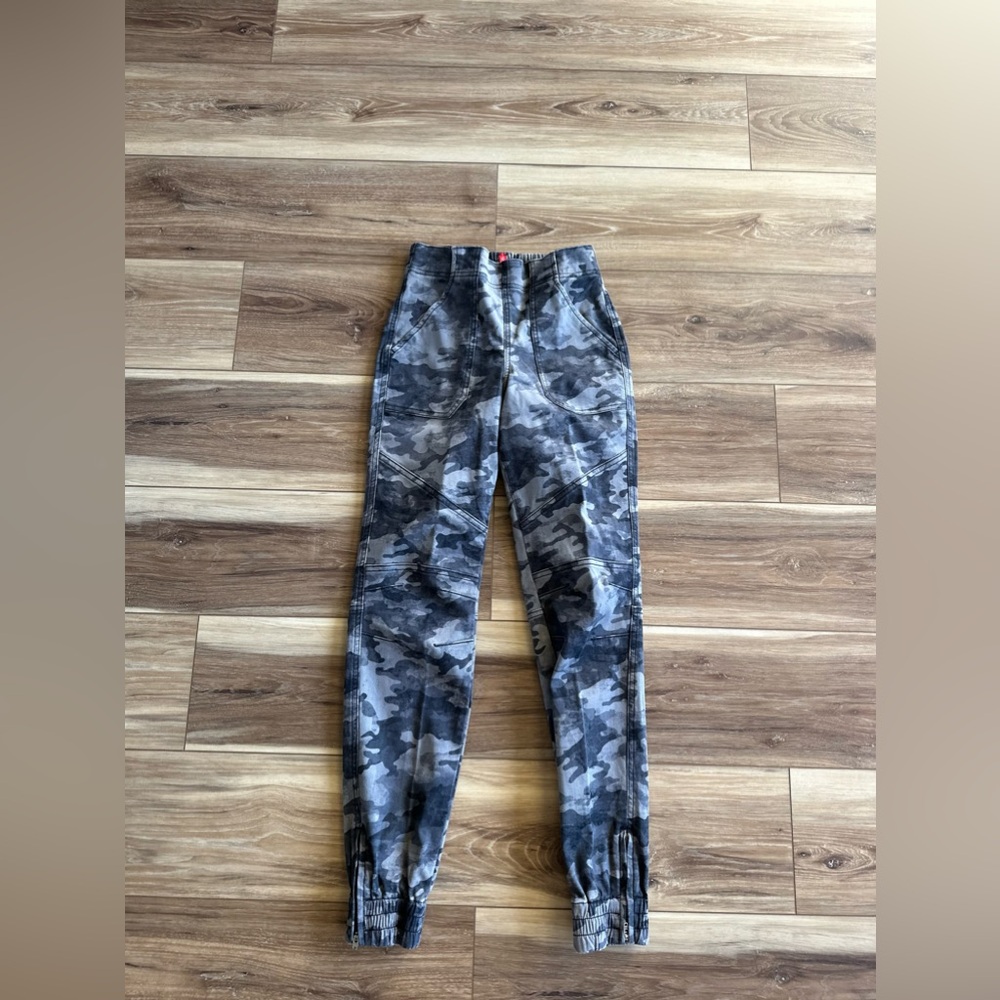 SPANX womens pants stretch twill cargo jogger size XS - Picture 3 of 6